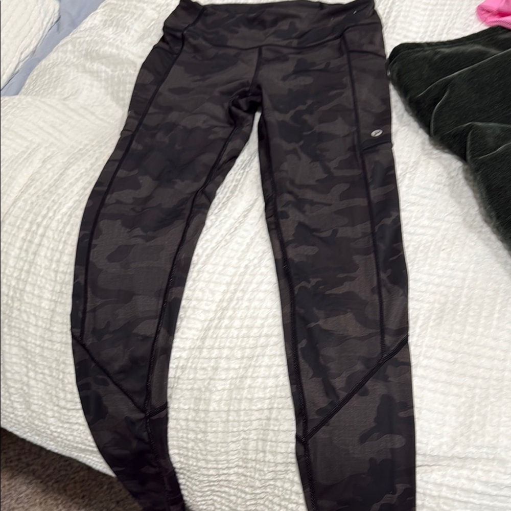 Pelagic Camouflage Leggings size xs